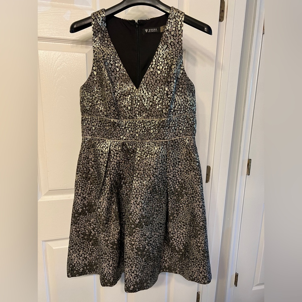 Elegant Dress in Black and Gold